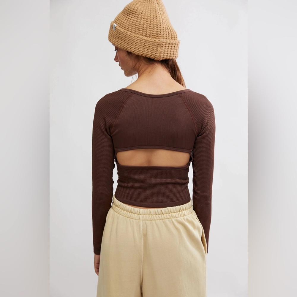 NWT Free People Movement Bail Out Long Sleeve Layer Cropped Cocoa size XS/S, M/L